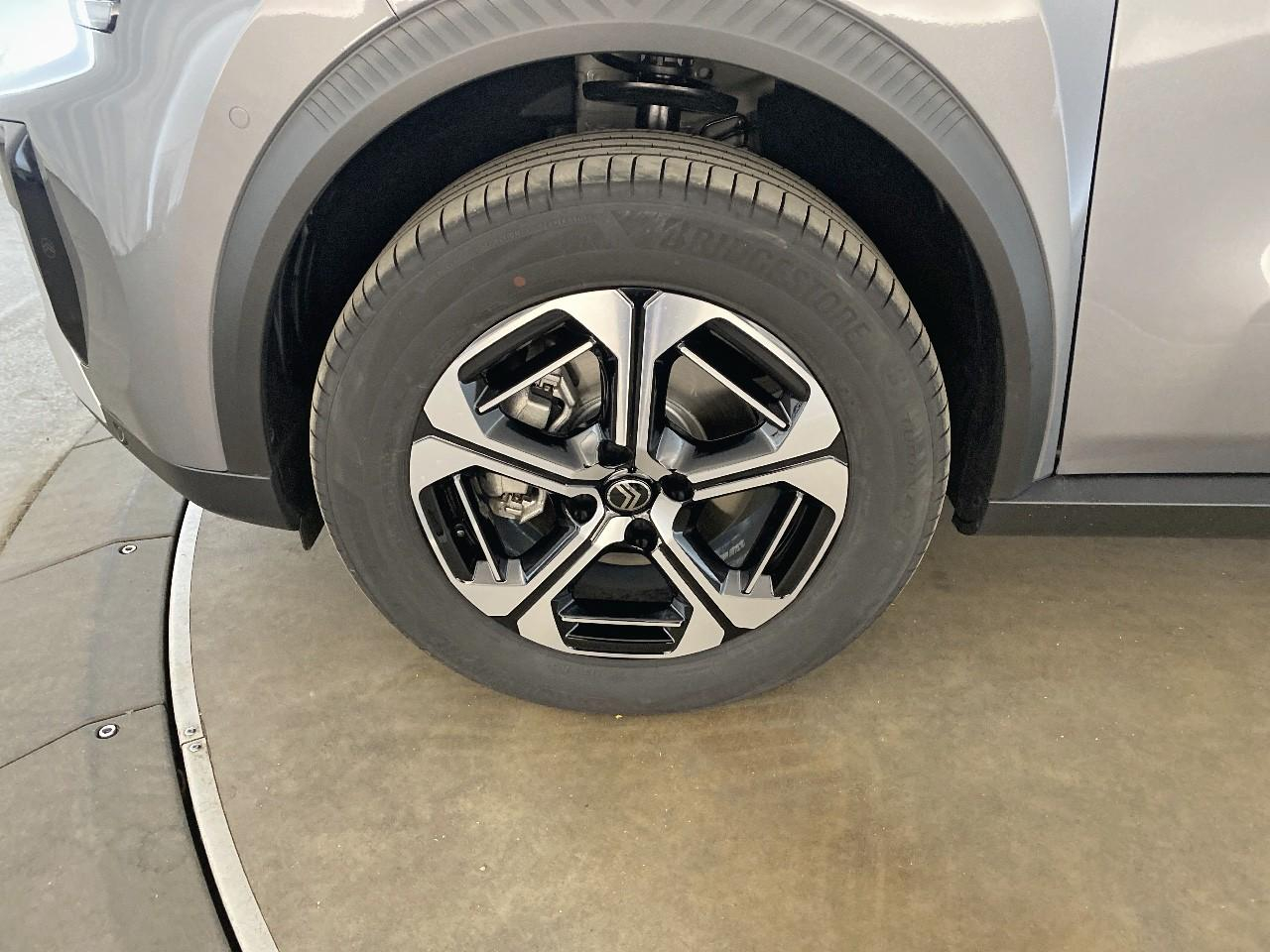 Citroën C3 Aircross hybride 145 ch aut max — photo 11