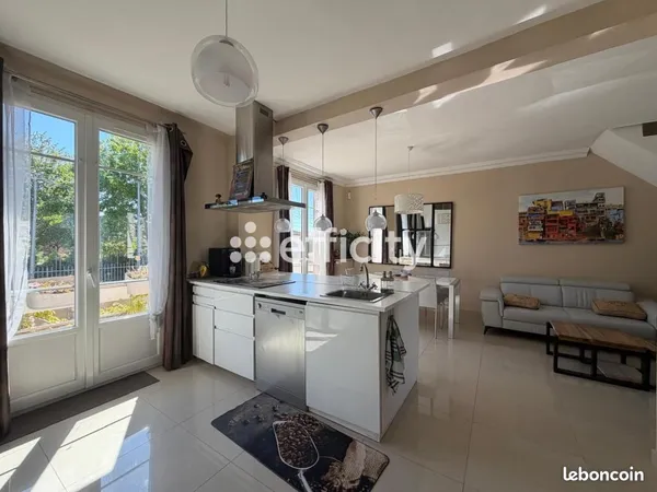 Maison 5 pièces 106 m²