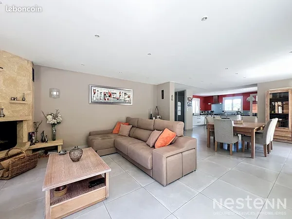 Maison 6 pièces 160 m²