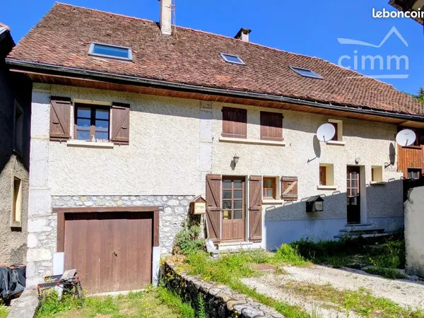 Maison 8 pièces 176 m²