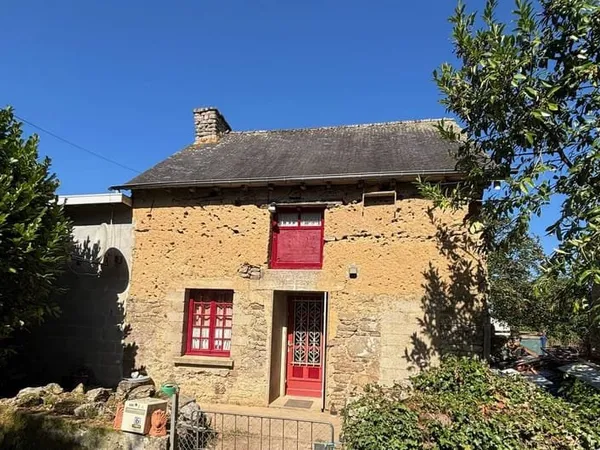 MENEAC maison à rénover en campagne