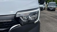 Renault Master F3300 L1H2 2.3 Blue dCi 135ch Confort Euro6 — photo 17