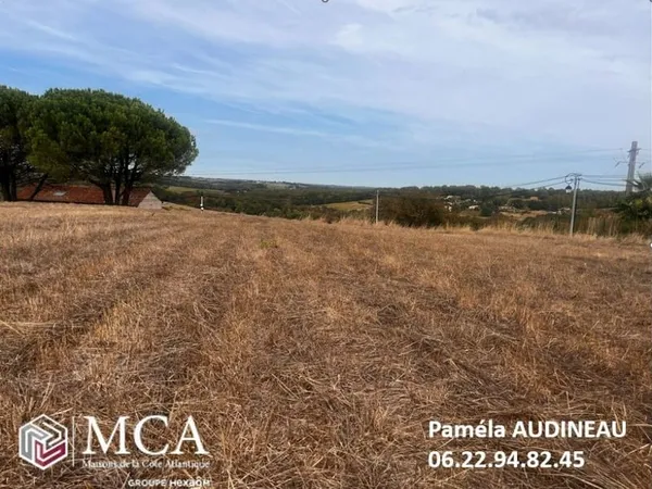 Terrain 840 m²