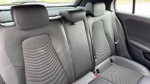 Mercedes Classe A 200 d 150 8G-DCT - Style Line – 2019 – 68092 km – Diesel – Boîte Automatique — photo 53