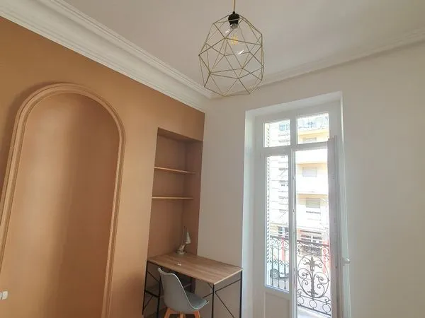 Colocation chambre meublée dans appartement entièrement rénové - Hyper centre