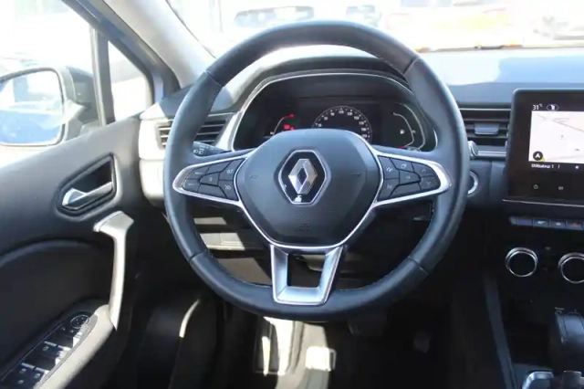 Renault Captur tce 155 edc fap — photo 37