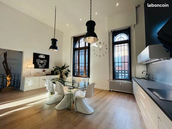 Loft 4 pièces 156 m²