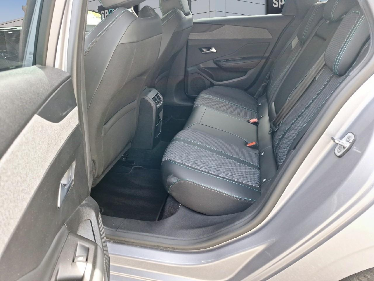 Peugeot 308 sw plug-in hybrid 180ch allure e-eat8 — photo 10