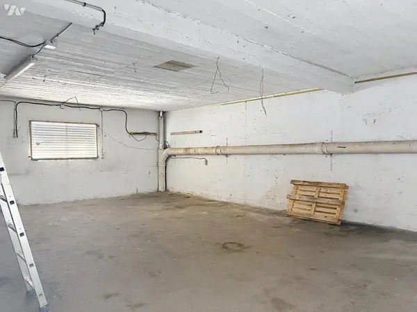 Vends garage/box - Cannes 06400