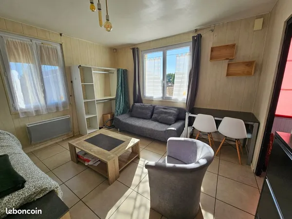 Location studio meublé