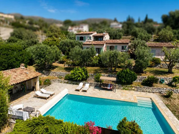 Maison 5 pièces 183 m²