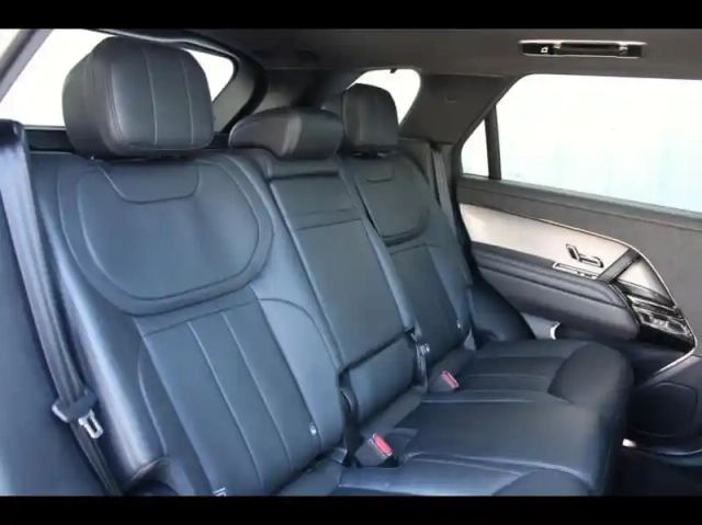 Land Rover Range Rover sport 3.0 p440e 440ch phev dynamic hse — photo 9