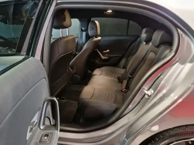 Mercedes Classe A 180 d progressive line — photo 34