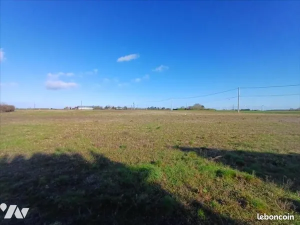 Terrain 1200 m² DAME MARIE