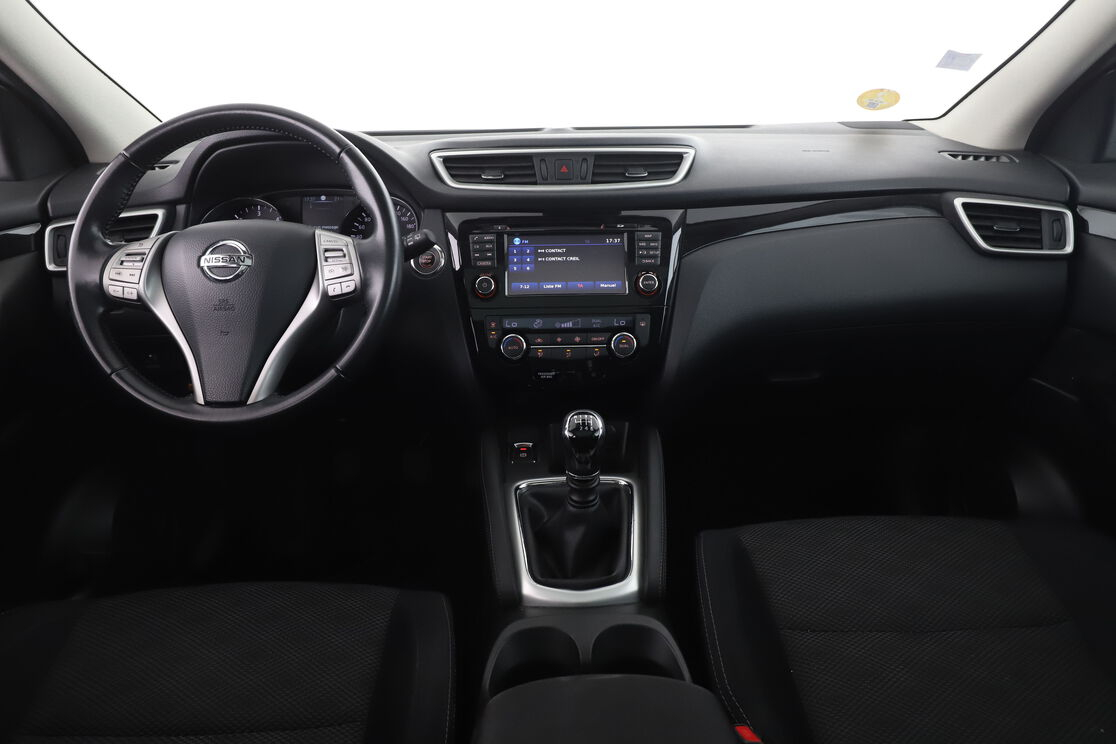 Nissan Qashqai 1.5 dCi Connect Edition — photo 11