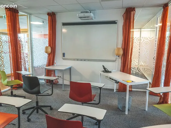 Bureau privatif 25 m² meublé et connecté — Saint-Herblain Atlantis