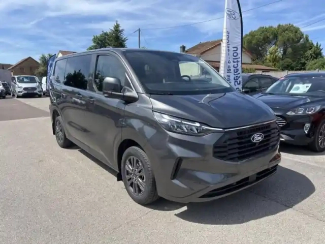 Ford Custom transit  fg 320 l1h1 2.0 ecoblue 170ch cabine approfondie limited 4x4 bva8 — photo 3
