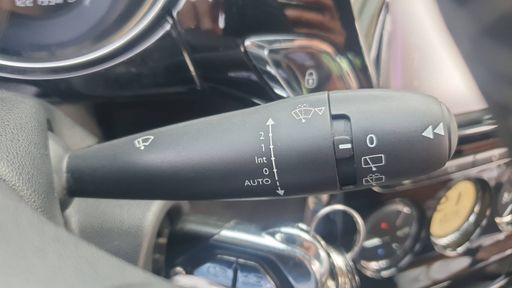 DS DS3 1.2 PureTech 110 - Connected Chic – 2018 – 122795 km – Essence – Boîte Manuelle — photo 10
