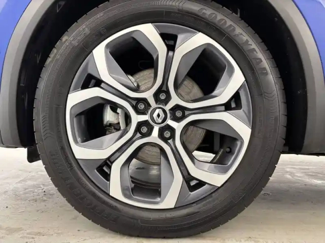 Renault Captur e-tech full hybrid 145 — photo 22