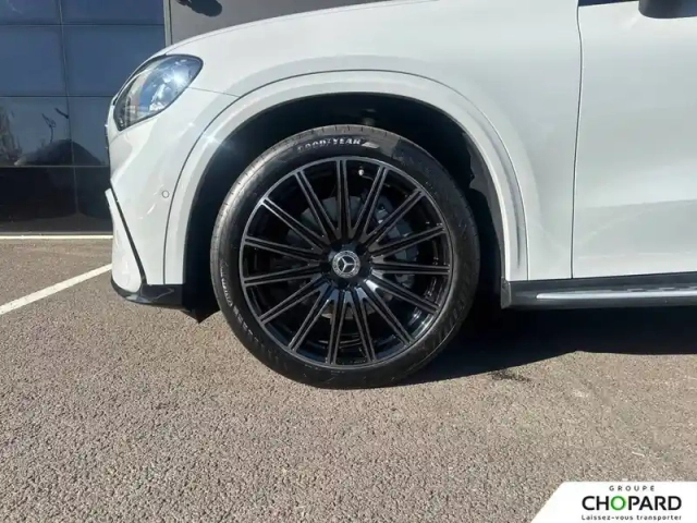 Mercedes Glc 400 eq 4m — photo 25