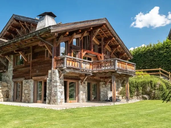 CHALET EXCLUSIF - MONT D'ARBOIS - 6 CHAMBRES