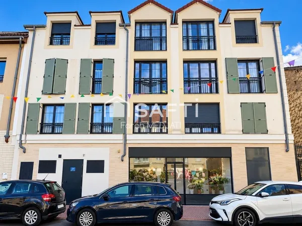 MONTESSON - CŒUR DE VILLE - 3 PIÈCES AVEC JARDIN ET PARKING
