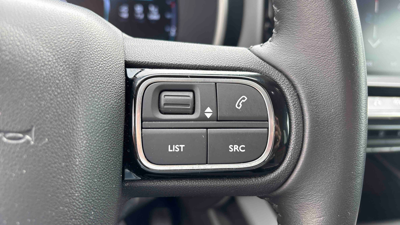 Citroen C5 Aircross PureTech 130 S&amp;S BVM6 — photo 19