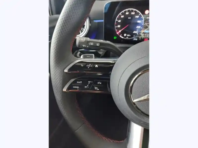 Mercedes Classe A 250 e hybrid eq amg line — photo 24