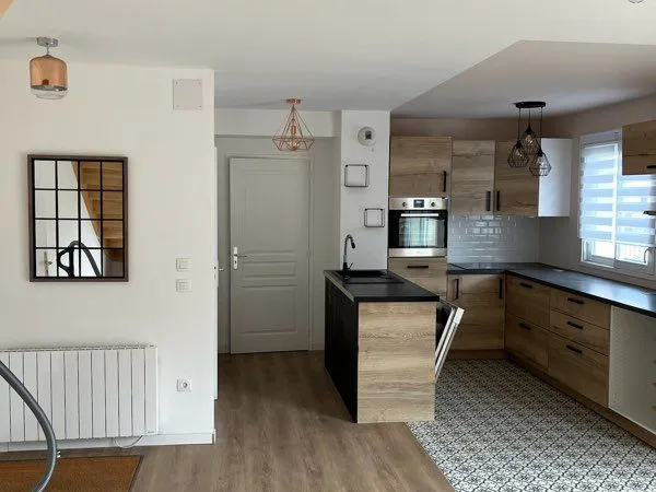 Location Maison T4 Guindreff