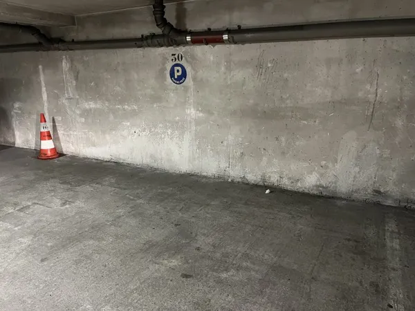 Loue parking