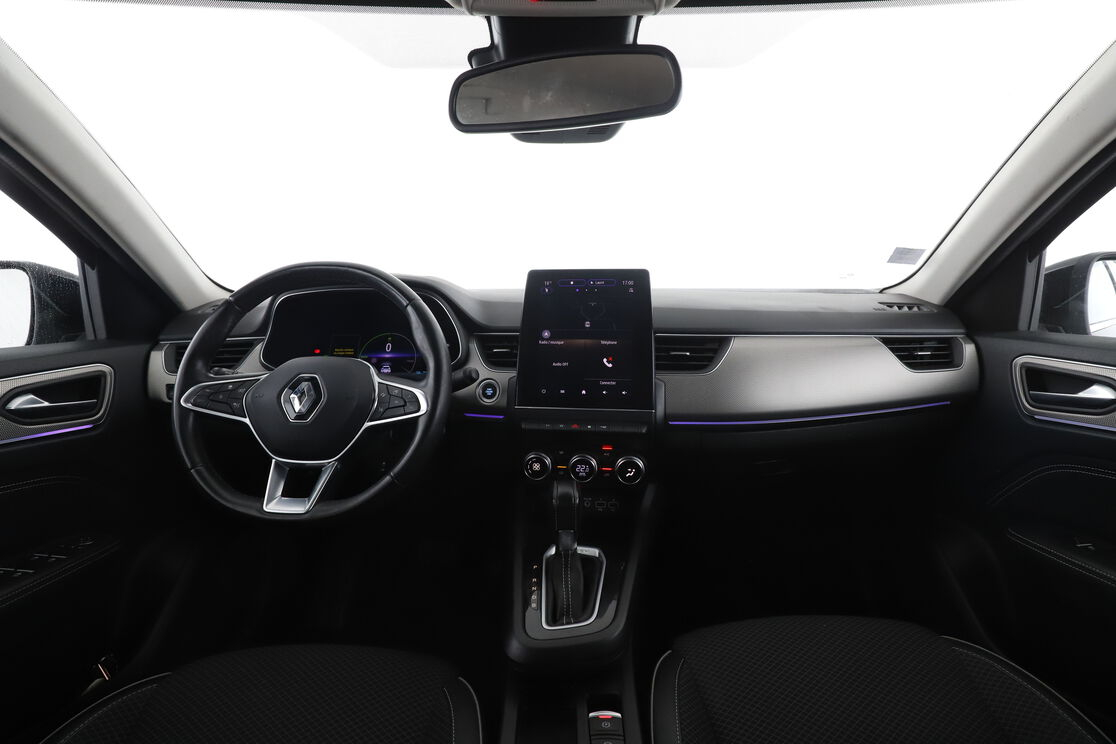 Renault Arkana 1.6 E-Tech Intens — photo 11