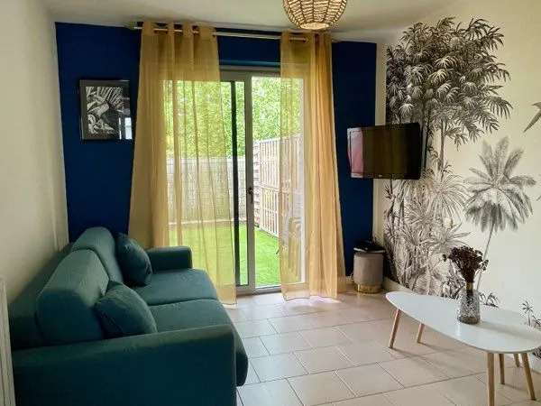 Magnifique studio tout meublé au coeur de Royan - À 5 minutes de la plage