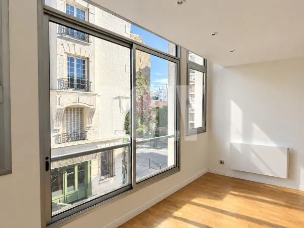 DOLY - Rue Diderot | Charmant 2 pièces en duplex de 61 m² - Calme et lumineux