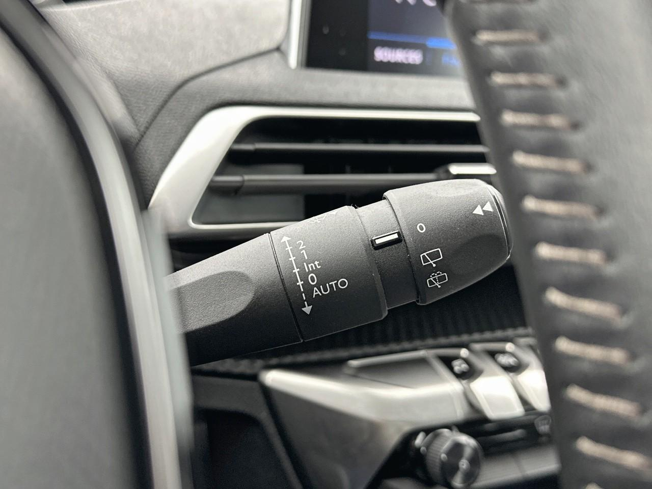 Peugeot 3008 puretech 130ch s&s bvm6 active pack — photo 20
