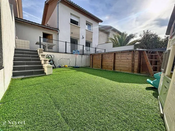 Maison de plain-pied 4 pièces 87 m²
