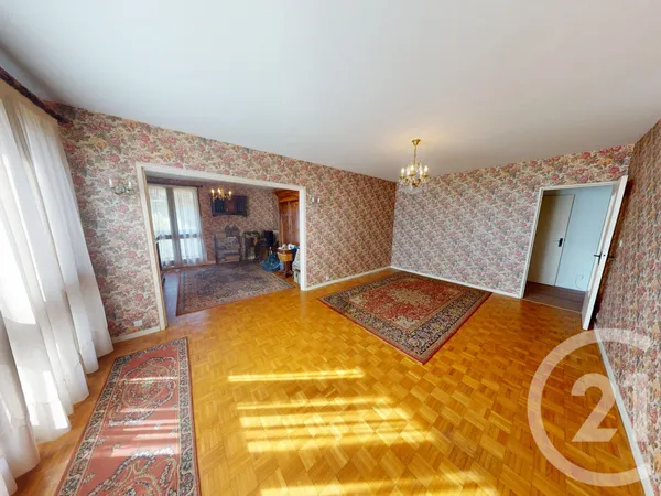 Appartement 5 pièces 102 m²