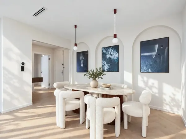 MINT - Appartement T3 de 92m² - terrasse - balcon - cave 13008 Périer