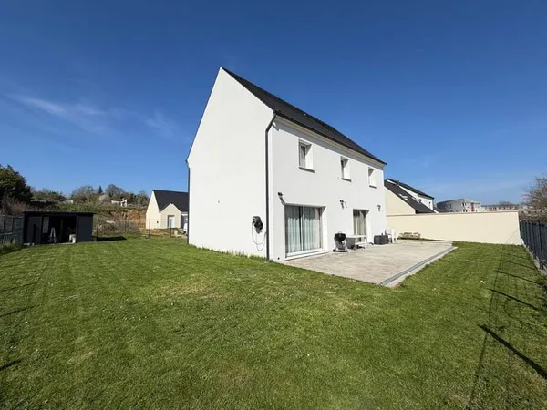 À VENDRE MAISON RÉCENTE (2020) CADRE DE VIE IDÉAL