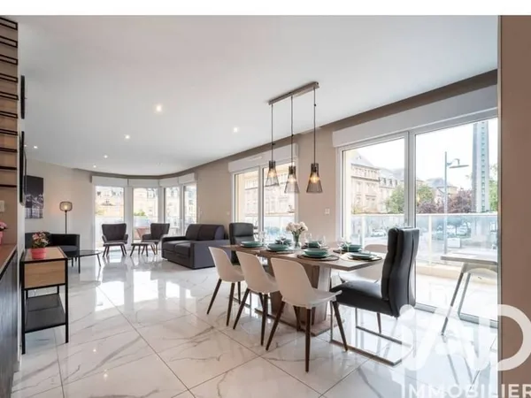 Appartement 5 pièces 100 m²