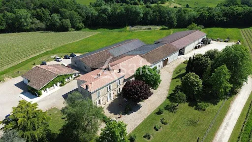 Maison 10 pièces 308 m²