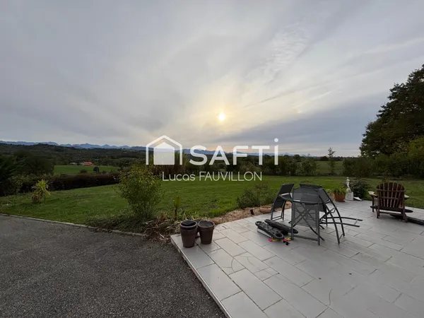 Maison 126 m² terrain 2440 m² vue Pyrénées