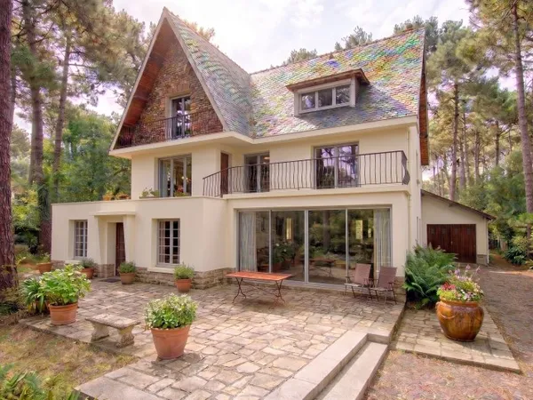 Villa Bauloise de 192m2 au coeur de La Baule-les-pins :