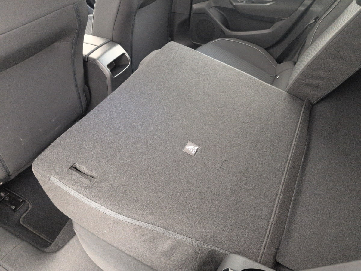 Peugeot 308 — photo 12