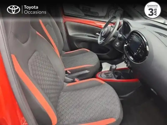 Toyota Aygo x 1.0 vvt-i 72ch design s-cvt — photo 5