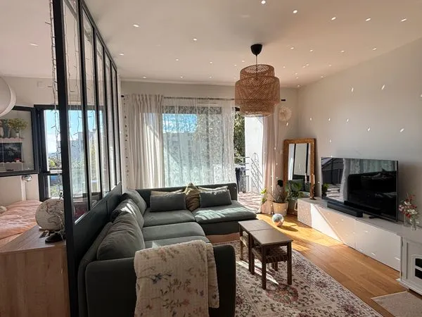 A louer Appartement T1Bis Résidence Le bois de Talant