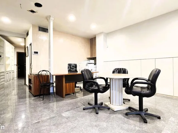 Local commercial 56 m²