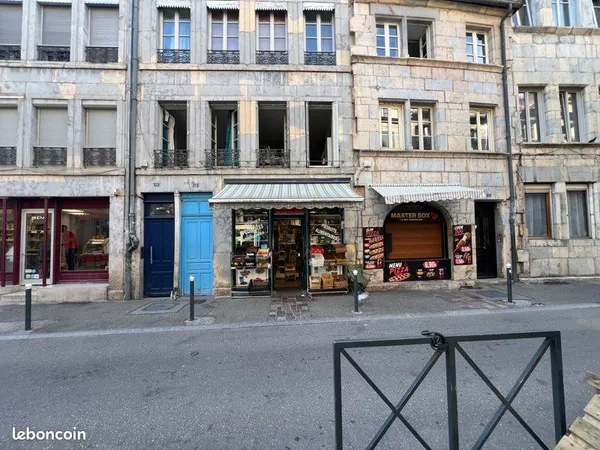 Épicerie à vendre au centre-ville de Besançon