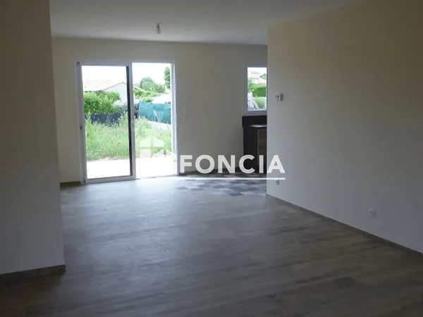 Maison Location Nouaillé-Maupertuis 4p 86m² 850€