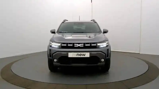 Dacia Duster hybrid 155 — photo 8