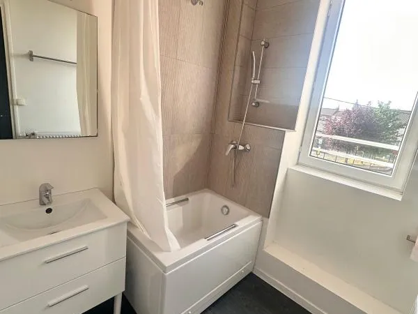 Studio 1 pièce 18 m²
